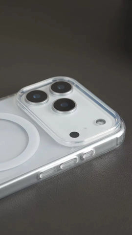 Clear magsafe case iphone 17 pro max
